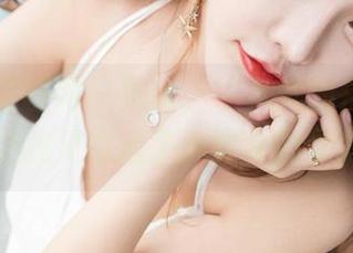 GIRLT果团网 – 那啥，小九九的白丝写真，让我又想起了小时候的那些…