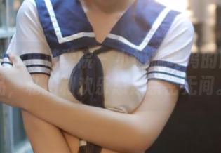 MFStar模范学院 – 小奶瓶呜呜的肉丝作品，私拍和欢乐总是亲密无间。