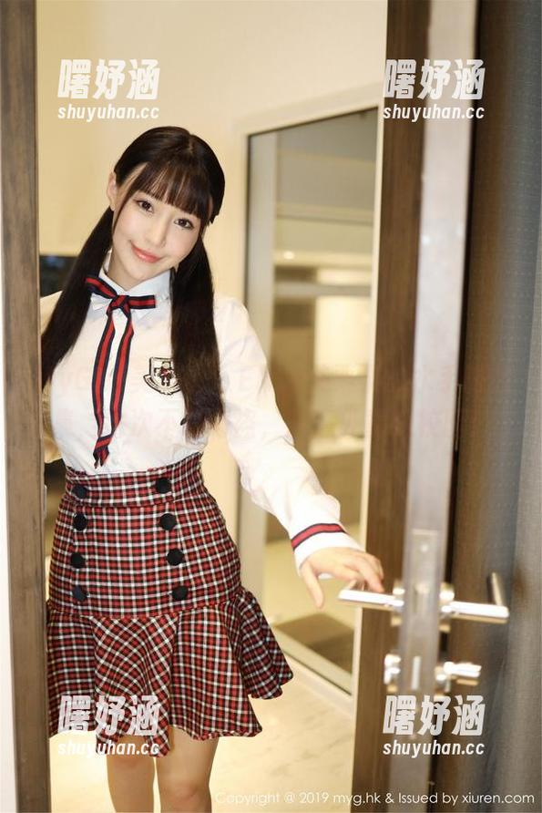 MyGirl美媛馆 - Ellie艾栗栗的水手服图集，这次不讲海盗，却意外重返校园！