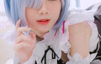 PoppaChan制服全集：每一套都让人想说‘不只是好看哦’！