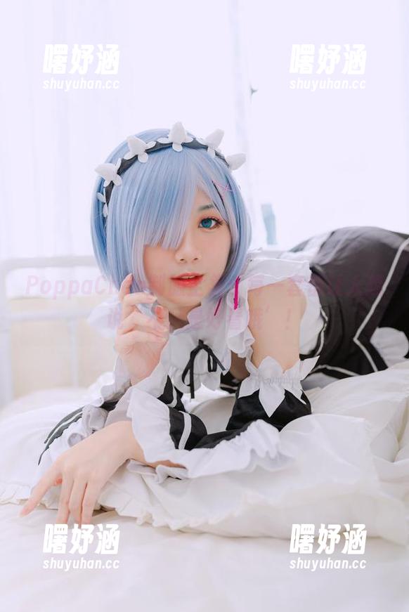 PoppaChan制服全集：每一套都让人想说‘不只是好看哦’！