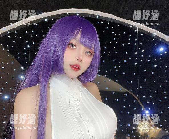 SayoMomo的私房写真，这样的厨娘我能忍多久？
