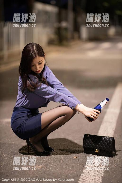XIAOYU语画界-Cris_卓娅祺 XIAOYU语画界 - Cris_卓娅祺:在教室里,这图片看得我快冒烟,原图放给你试看。