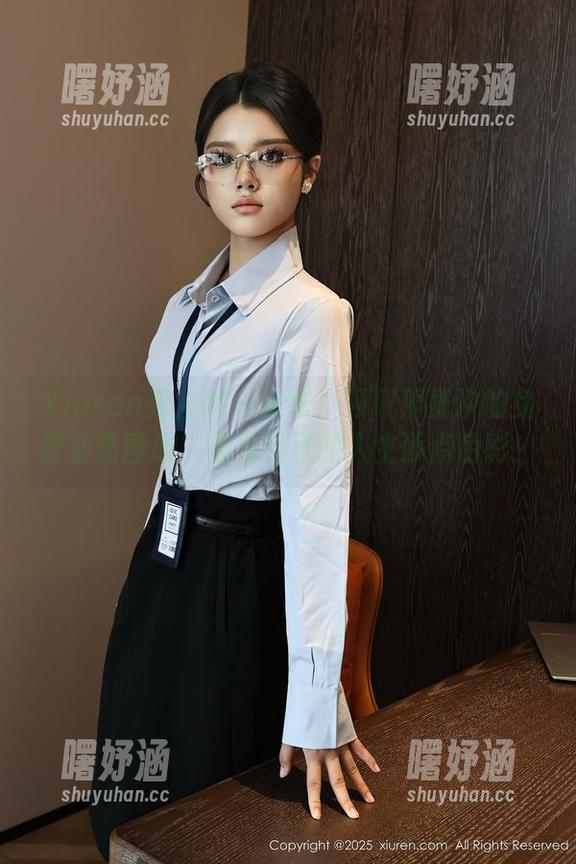 Xiuren秀人网-周慕汐 Xiuren秀人网 - 来吧!领取周慕汐的免费油亮图册,要为自己的人生添点色彩!