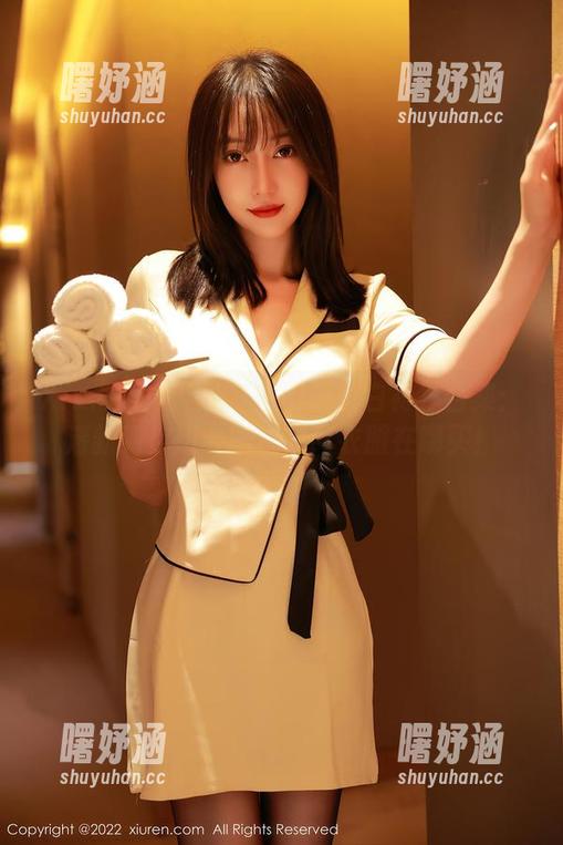 Xiuren秀人网 - 油田溪溪白衬衫合集：清新到你想要蹭过来问衣服在哪买！