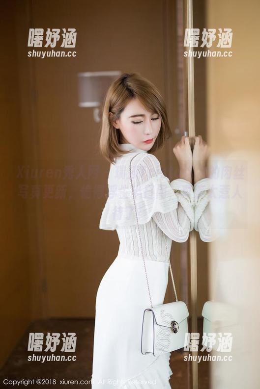 Xiuren秀人网 - 瑞莎Trista这次的肉丝写真更新，偷得浮生半日闲，真滴太惹人待了！