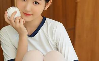 YouMi尤蜜荟 – 就问一句，李承美的套图里，眼前人可否成心上人？