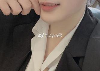 Zyra秋的皮衣图包，更新也太真诚了，自带‘高冷’滤镜！