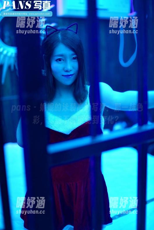 pans - 妮妮的泳装高清写真：那一抹色彩，你能不能察觉到变化？