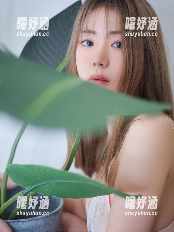 翻翻wuyo(우요)的高清写真集，ArtGraviaVol，好想推荐给朋友的那种？