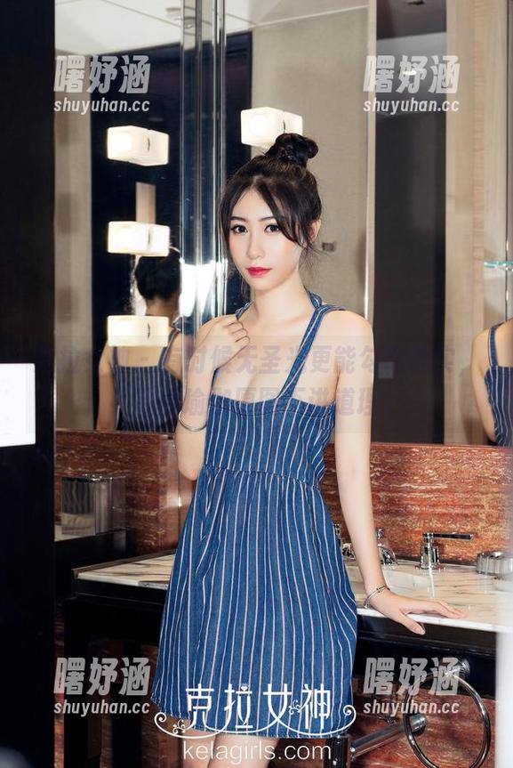 克拉女神 - 有时候无圣光更能勾勒真实，小芹的瑜伽原图不讲道理。