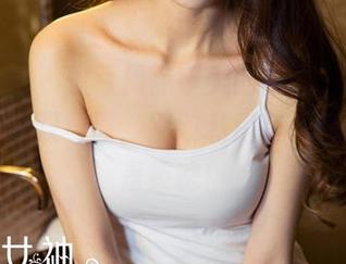 克拉女神 – 想亏损点审美的盈盈，不经意间挥舞着双马尾，别致私房每一张图片都是灵魂！
