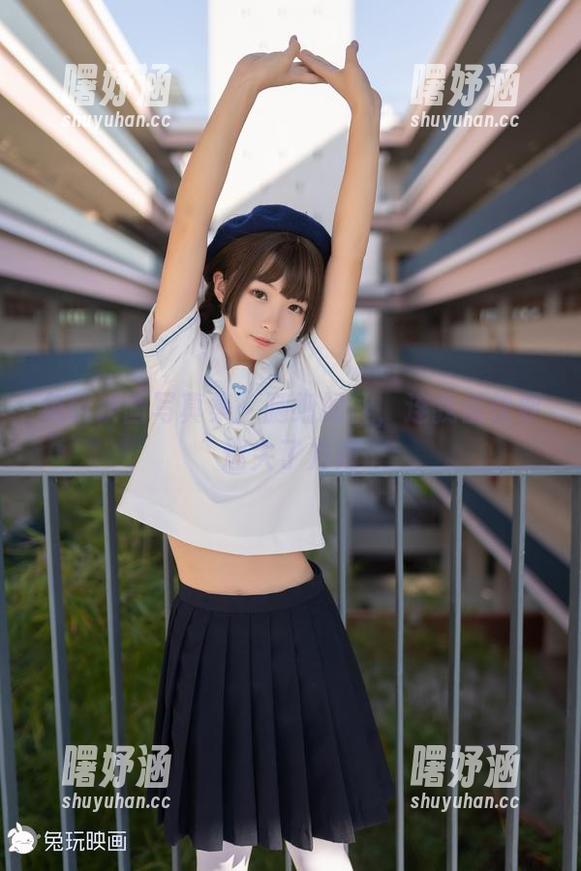 兔玩映画写真集：腿细如丝，连我都快要迷失了方向