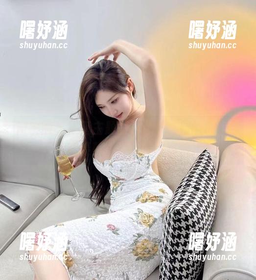 周妍希 微密圈 - 圣诞主题图集来啦,别的小伙伴都在羡慕无圣光的周妍希。