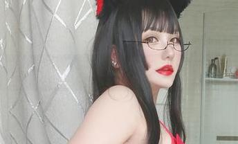 夏鸽鸽不想起床的红丝带图包精选，好像一场没剧本的舞台剧！
