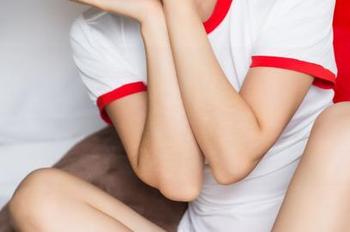 头条女神 – 筱溪修女：图片分享，传教士的职责是认真，但咱其实就想当个网红啊！