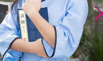 尤果网 – 把天使的光环洒在私房——琳丽的美图真有魔力？