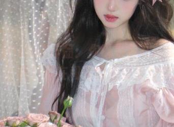 怡子yiii运动作品：你以为我在跑步，实际上我只是在和旁边的汉堡对峙。