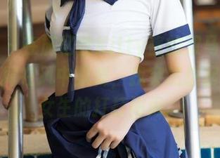 推女神 – 在施忆佳Kitty酱的双马尾写真中，马尾在风中飘舞，我突然想起小时候女生的打打闹闹。