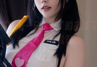 一起来探索是一只废喵了的高清写真，绿小柄下的轻松时光