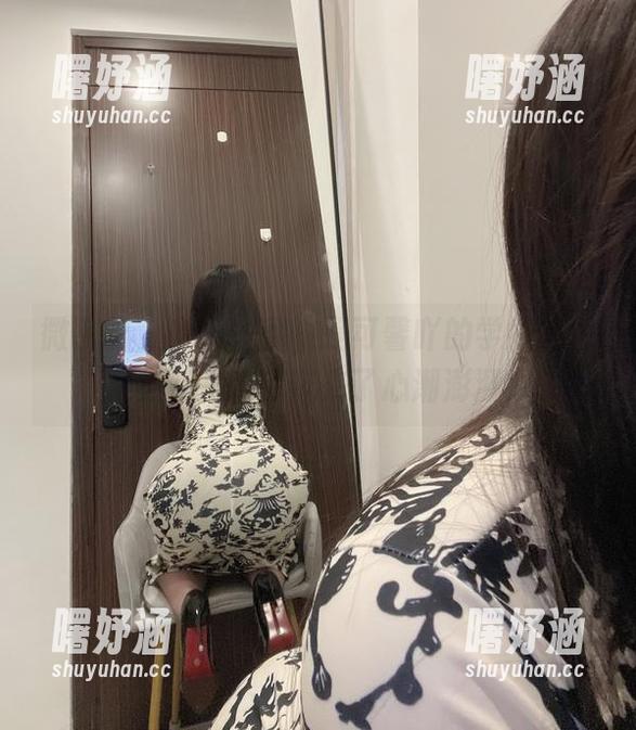 微密圈 - 随便一翻，是可馨吖的学妹图包更新竟给我带来了心潮澎湃