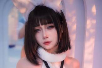 末夜787的写真，天使的翅膀快掉了？