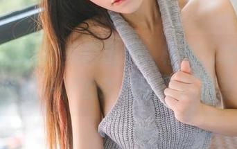 果团网 – 最新美图出炉，松果儿的“秘密”只需一杯奶茶和轻松的姿态！