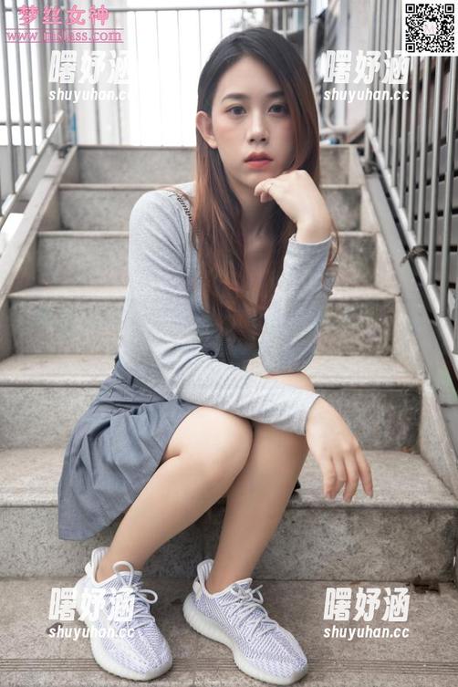 梦丝女神-玥玥 梦丝女神 - 晴天全靠玥玥的短裤搭配,美图如此抢眼,套图太赞了!