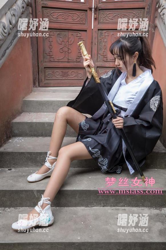 梦丝女神 - 不油腻的粉粉全套莹仙女写真，光看就想入坑！