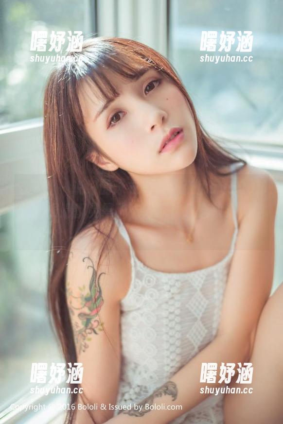 波萝社 - 说好的泳衣写真，张优ayoyo却把我眼睛都晃晕了，好家伙，这效果欠佳啊。