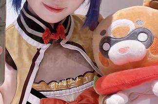 炸酱沐沐的高清美足写真：这才是你想要的养眼对象！