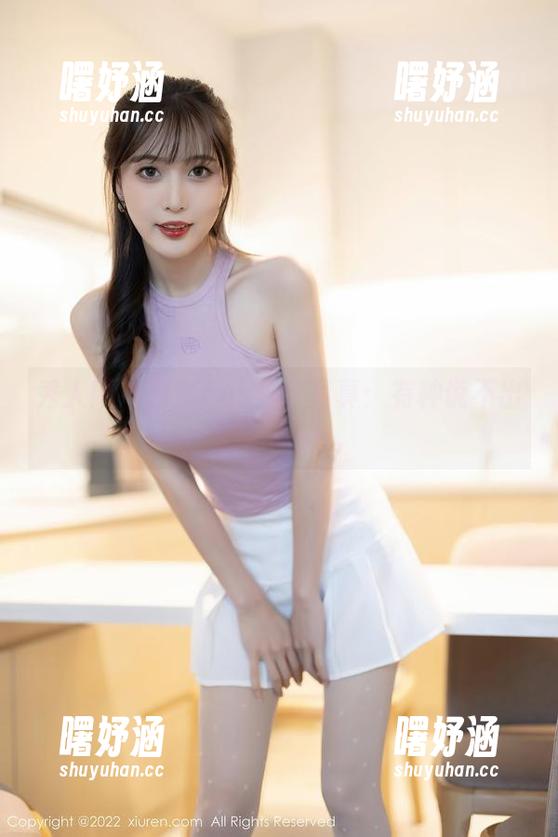 秀人网 - 奈奈Fox黑色写真：有种说不出的迷离感...