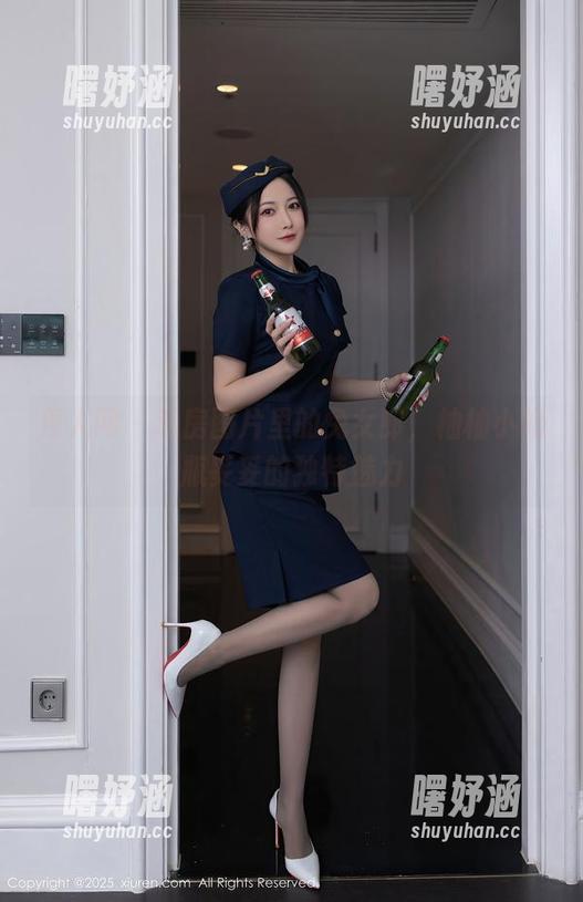 秀人网 - 私房图片里的兔女郎，柚柚小奶瓶妥妥的独特魅力