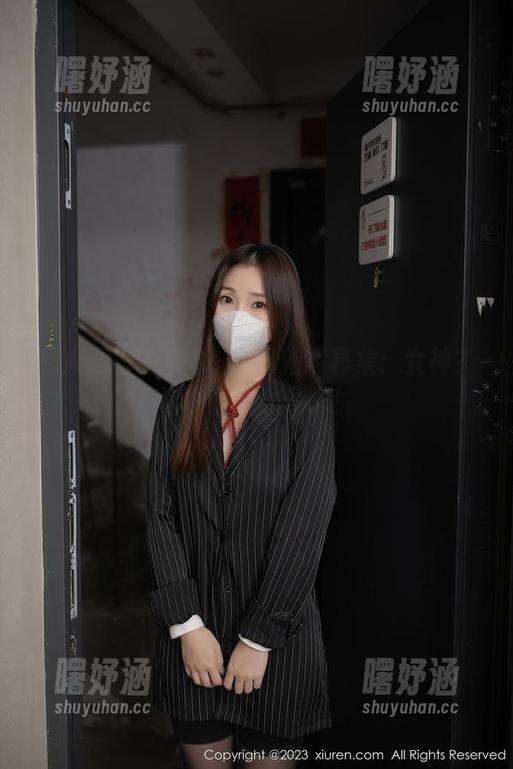 秀人网 - 白微Sera最新写真集：女神？这也太好看了吧！
