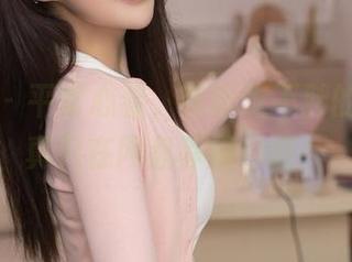 秀人网 – 平常心看，菲菲吃不胖的豹纹写真只在网盘等着你取！