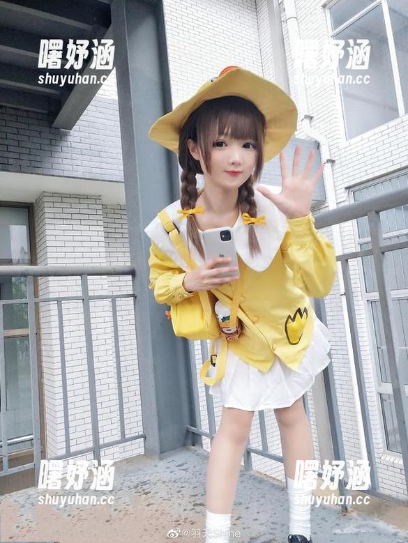 向阳而生！羽天shine的户外写真定制，不用太认真，轻松就好。