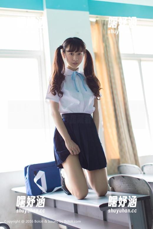 菠萝社 - 王语纯的JK制服高清资源：你相信她的书包里藏着什么吗？