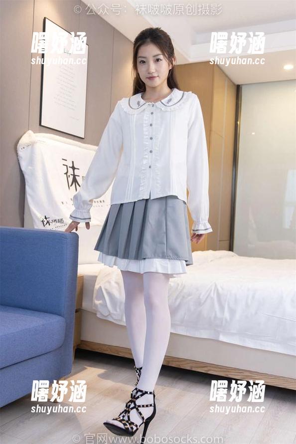 袜啵啵 - 泡芙内衣套图，或许比你想象的更妙