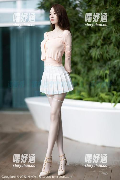语画界 - 精选唐宁宁校服图集，还有那些回不去的青涩回忆。