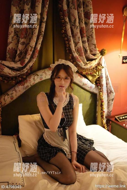 轩子巨二兔 微密圈 - 别说!就连轩子巨二兔的黑丝诱惑也能在下载的时候吊人胃口。