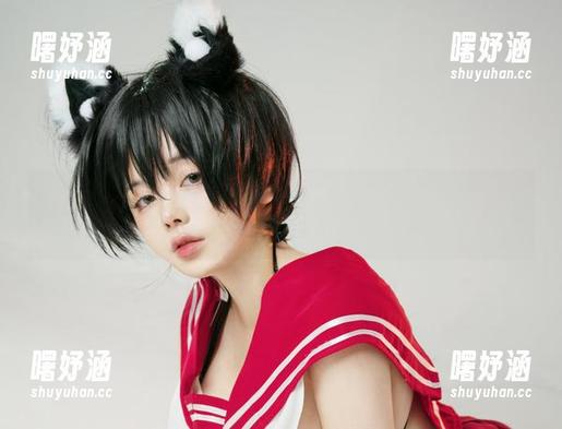 不同于那些千篇一律，阿寨寨的定制图集把女神的灵动释放了。