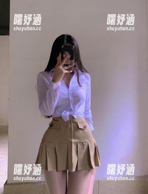 陈佩奇 微密圈 - 看到陈佩奇的浴缸图集,我已经放下心防了,下载走起!