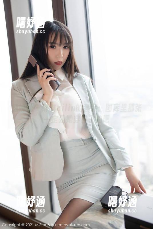 魅妍社 - 琳琳ailin的套装：图库里那张一定是她穿错了的吧